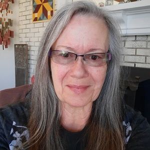 Meet your Posher, Cindy